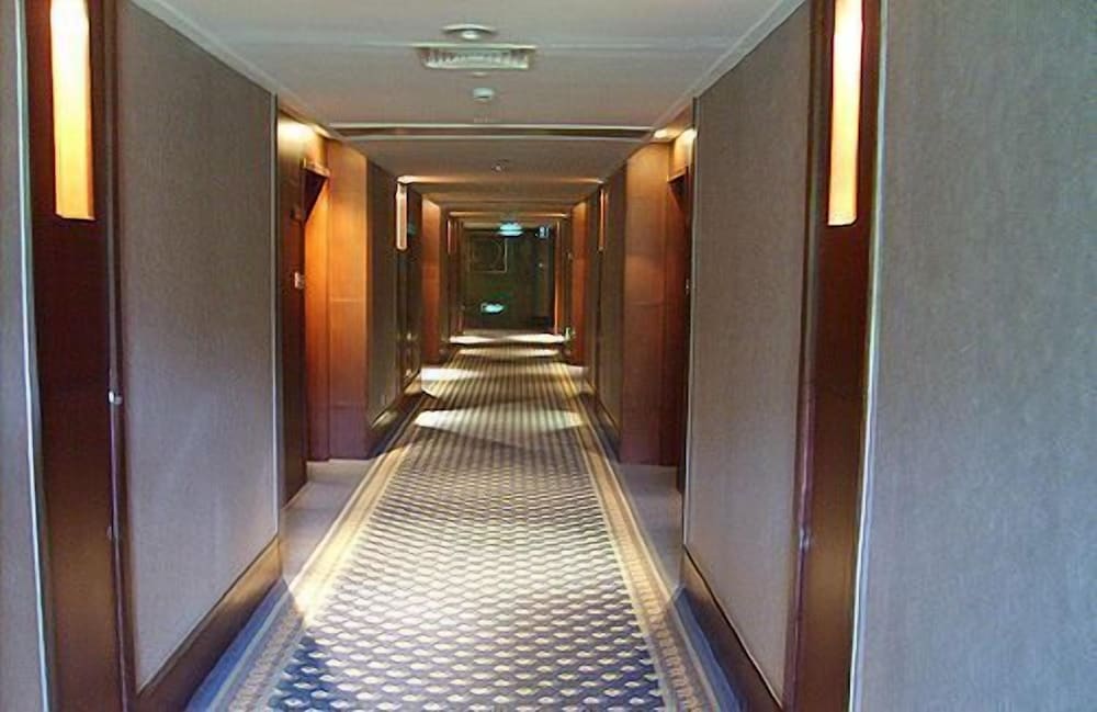 Photo 43