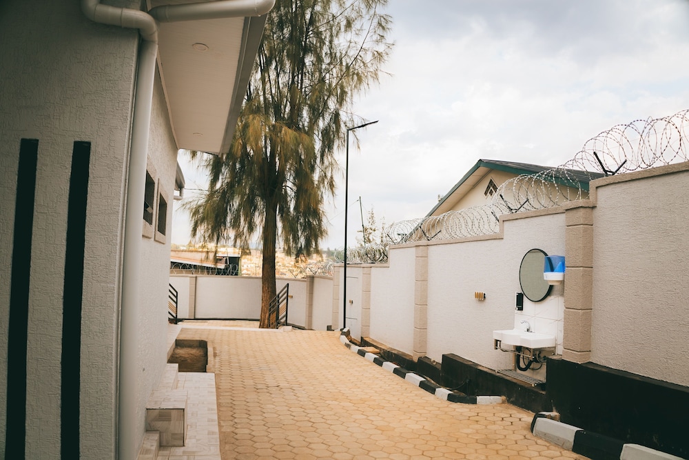 One Click Apartment