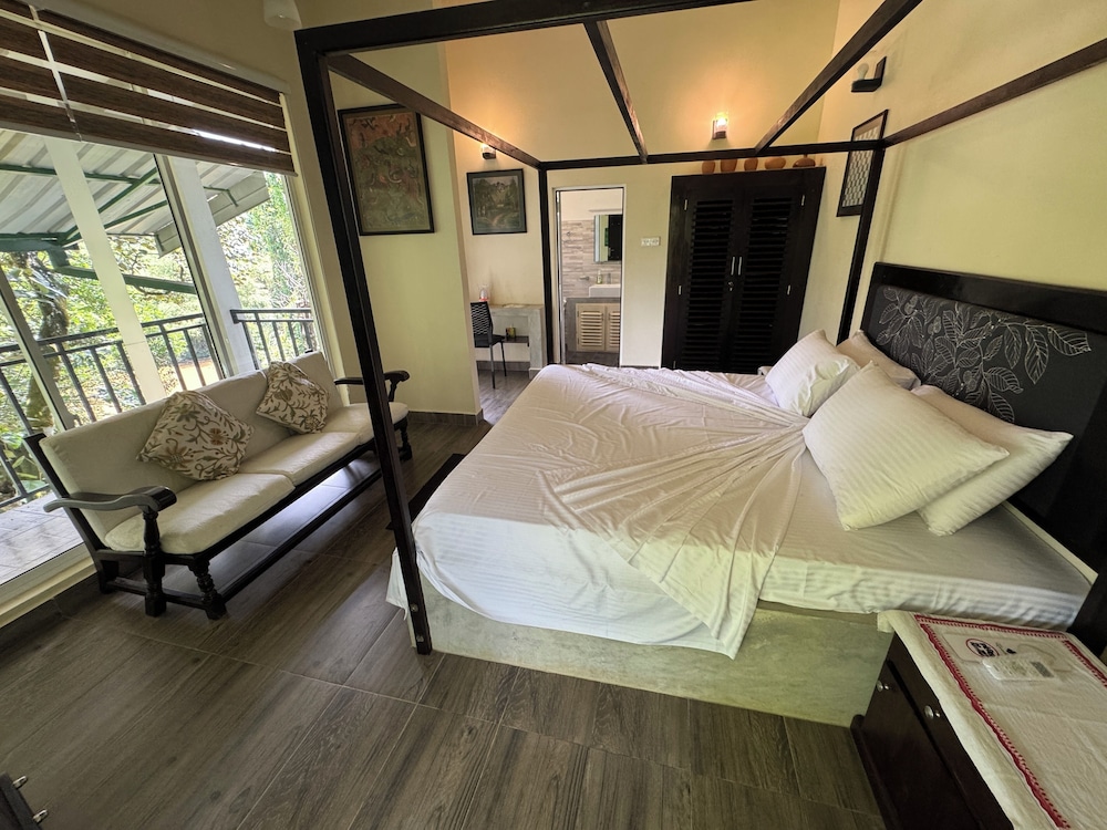 Sinharaja River Lodge