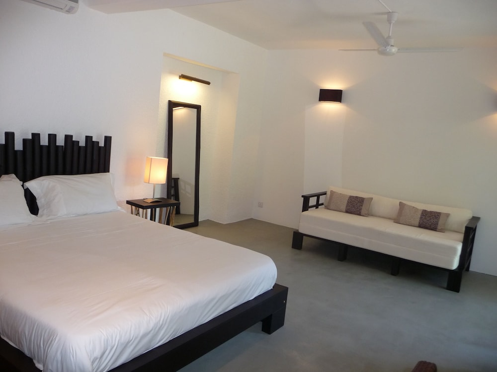 Esprit Libre Restaurant and Guest House