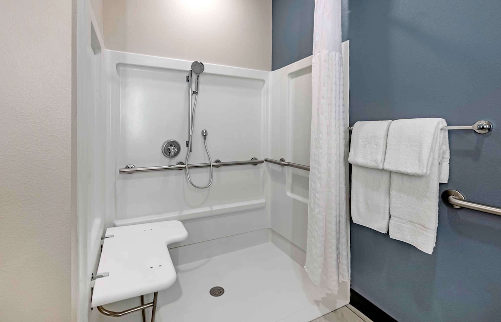 Fort Myers Vacations - Extended Stay America Premier Suites Port Charlotte I75 - Property Image 7