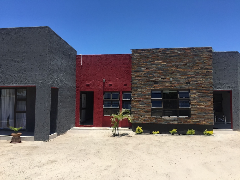 The New Mall Guest House