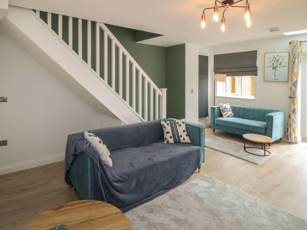 1 Staveley Cottages