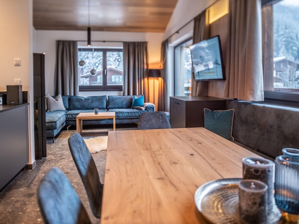 Chalet in Pinzgau Near Ski Slopes & Sauna