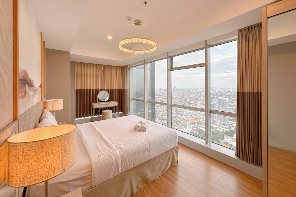 New Contemporary 2Br At Grand Sungkono Lagoon Apartment