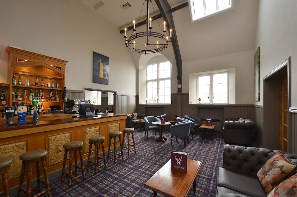 Stirling Vacations - The Stirling Highland Hotel - Property Image 3