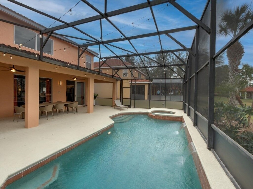 Six Bed Pool Villa In Resort -close To Disney! 6 Bedroom Villa