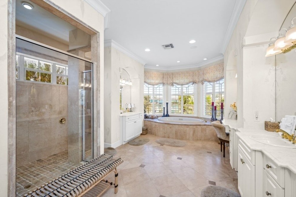 Raptiva Captiva Island 3 Bedroom Home