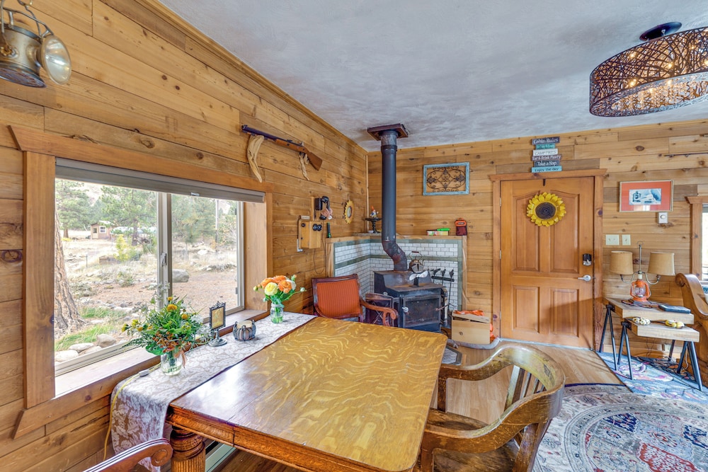 Cabin on Little Salmon River ~ 10 Mi to Riggins!