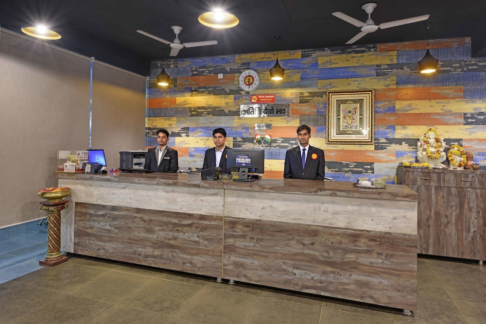 Hotel Highway King Shahpura view 3