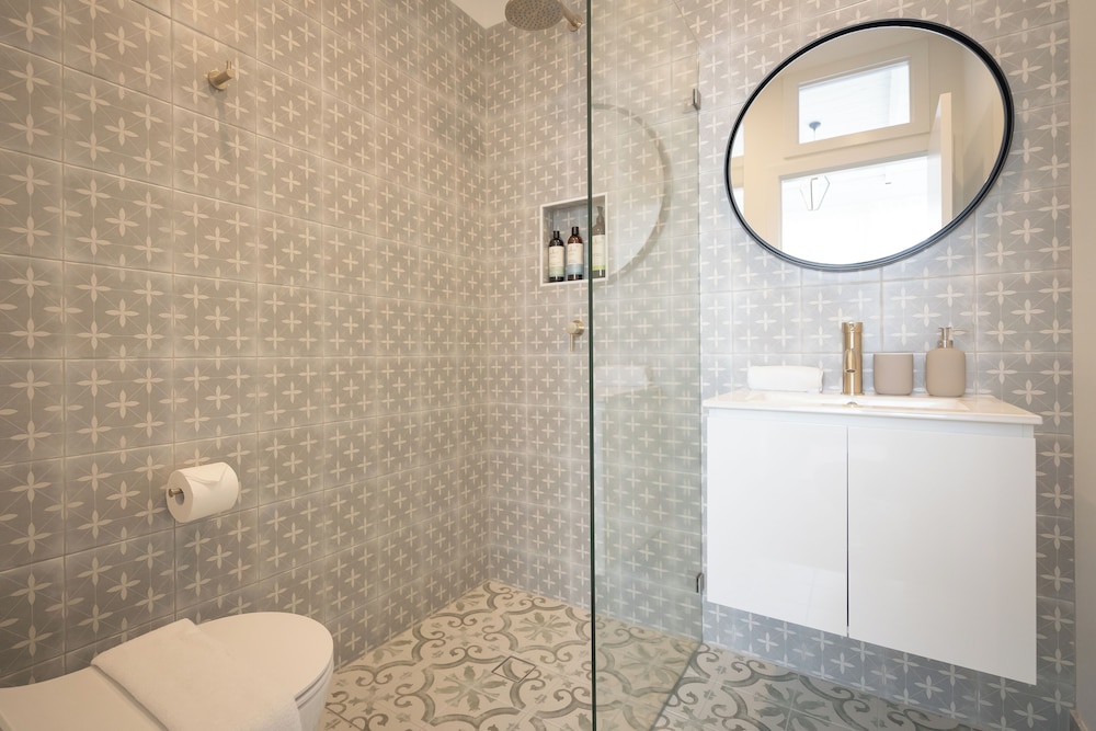 Kozyguru | Chic Studios | Oasis In The Heart Of Darlinghurst