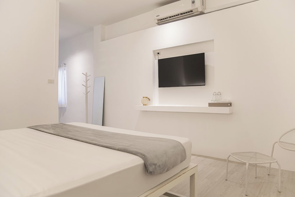 HAO HOSTEL PHUKET