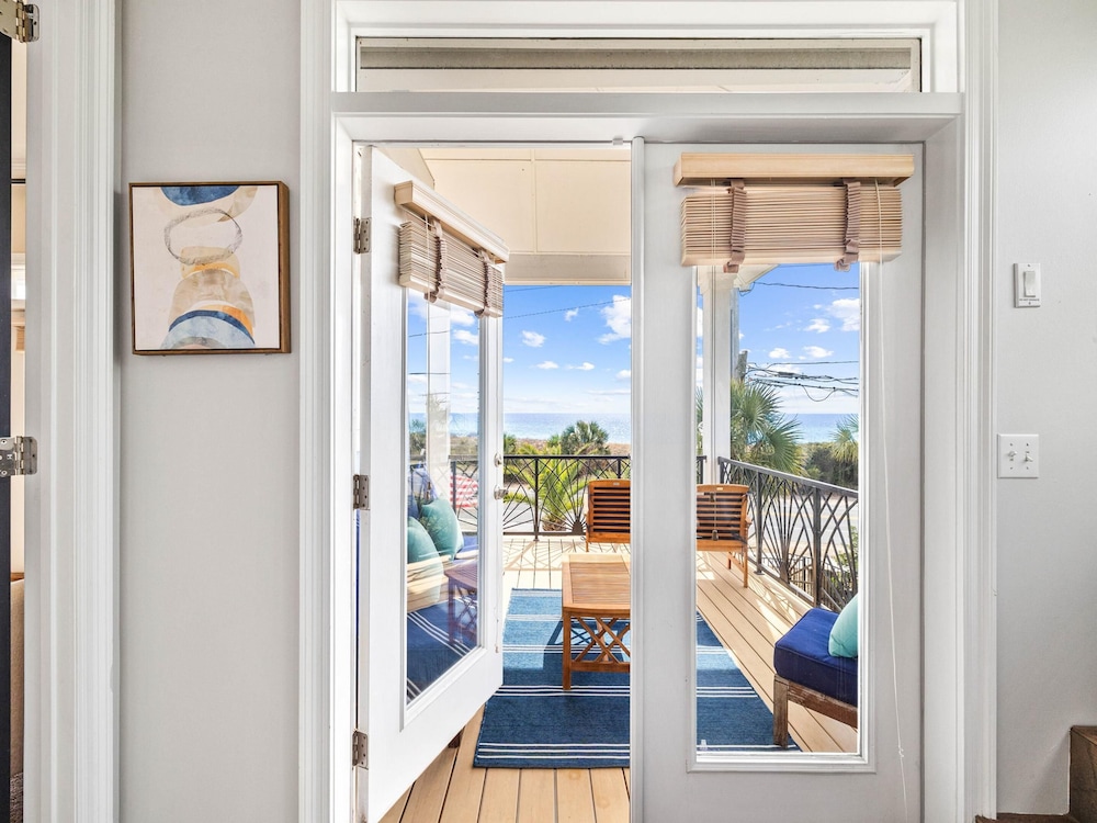 Private Paradise on Front Beach Rd by Resort Collection