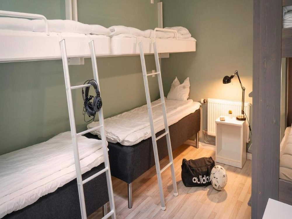 6 Person Holiday Park Home in Goteborg