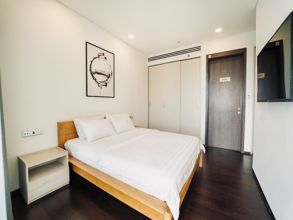 Serenity Luxury Private Pool Villas - Free One Way Airport Shuttle