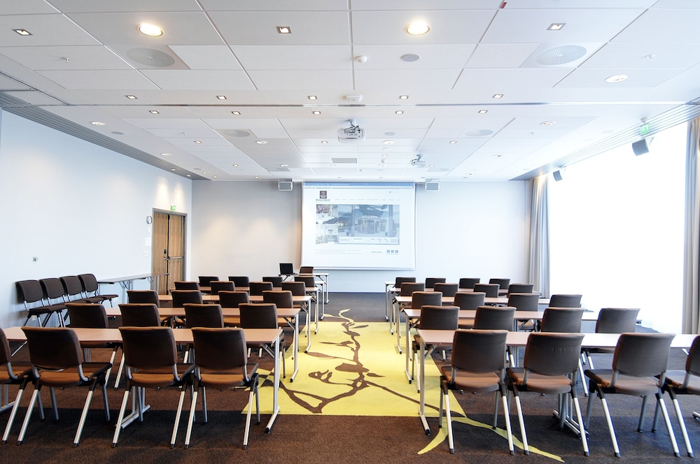 Bergen Vacations - Clarion Hotel Bergen Airport Terminal - Property Image 21