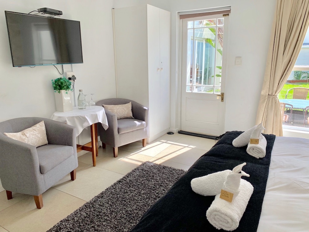 Abington Manor - Fish Hoek Guesthouse