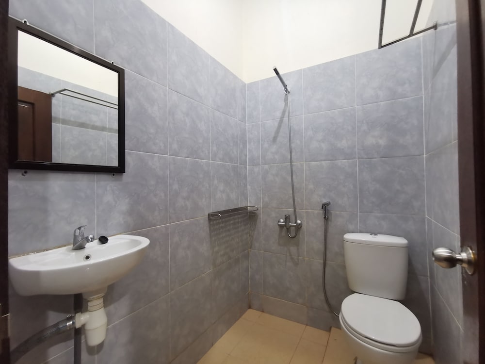 OYO 95059 Ikon Guesthouse