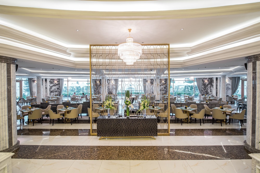 Vinpearl Resort & Spa Ha Long