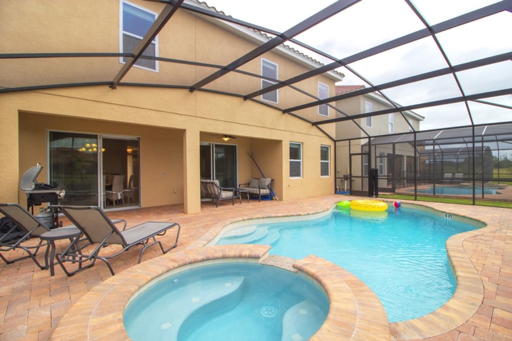 Golden Palms Vacation Resort 2582 - Image 3