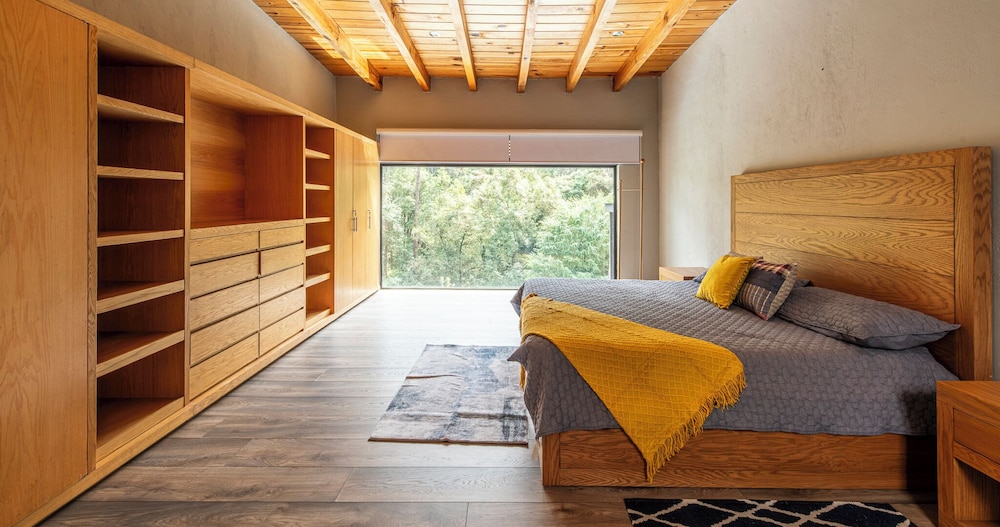Villa Napoli - Forest retreat