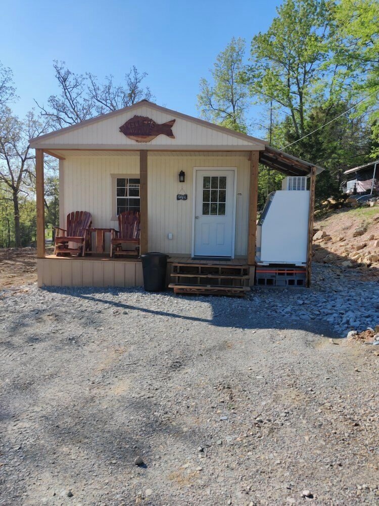 Kellers Kove Cabin and RV Resort