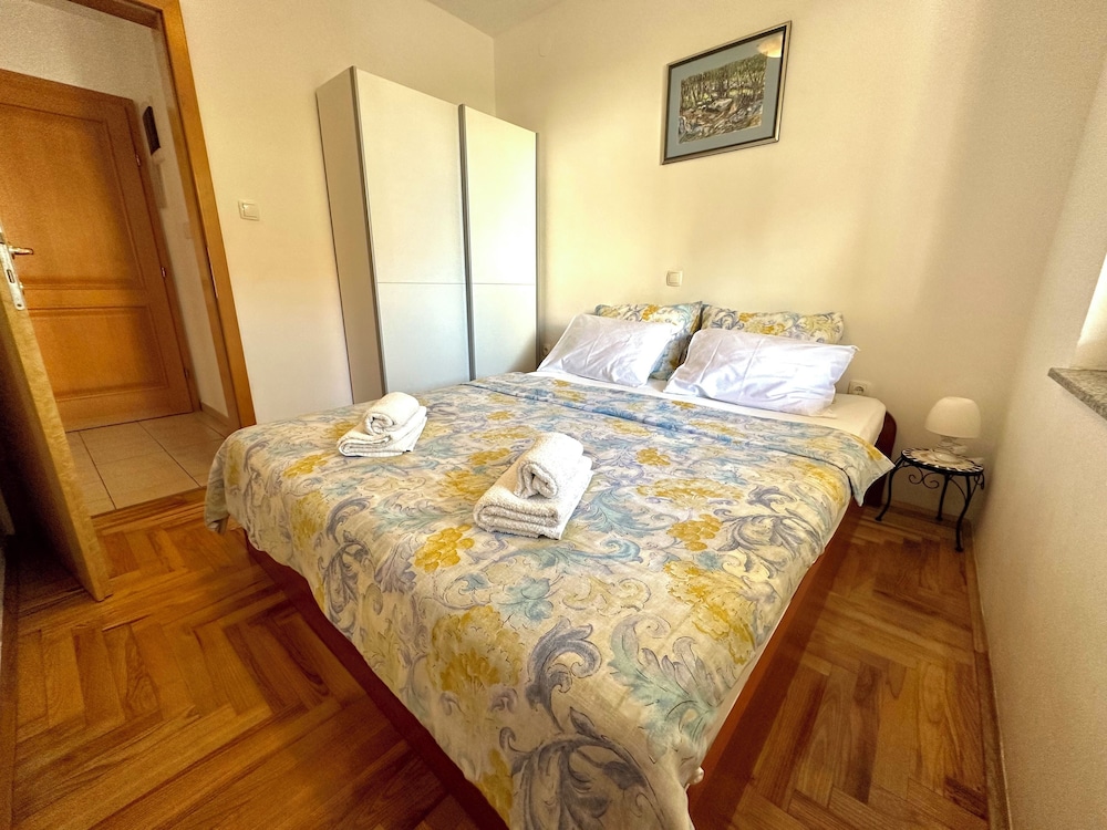 Apartman Portos
