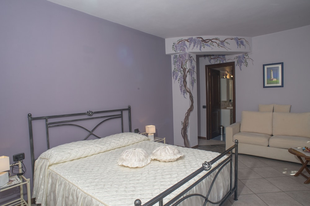Villa Rosy B&B