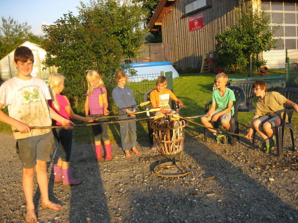 Photo 6