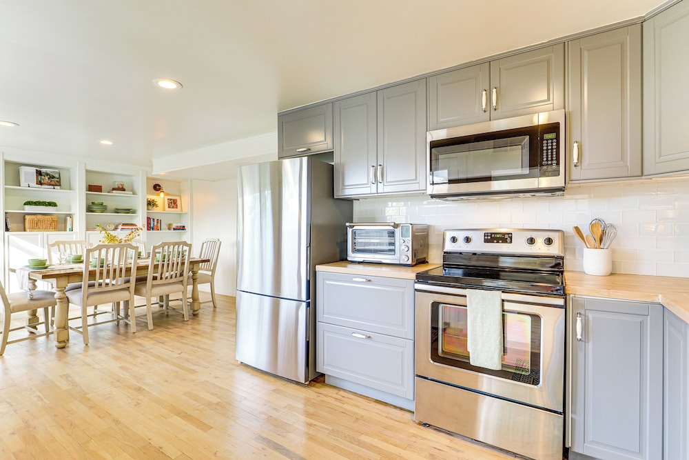 5 Mi to Hogle Zoo: Modern Retreat w/ Spacious Yard, photo 20