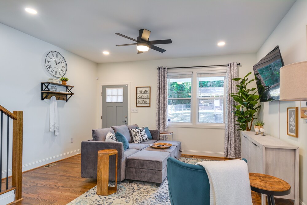 Durham Vacation Rental: 1 Mi to Duke University! view 3