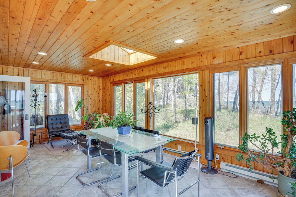 Private Beach on Lake Michigan: Oostburg Home