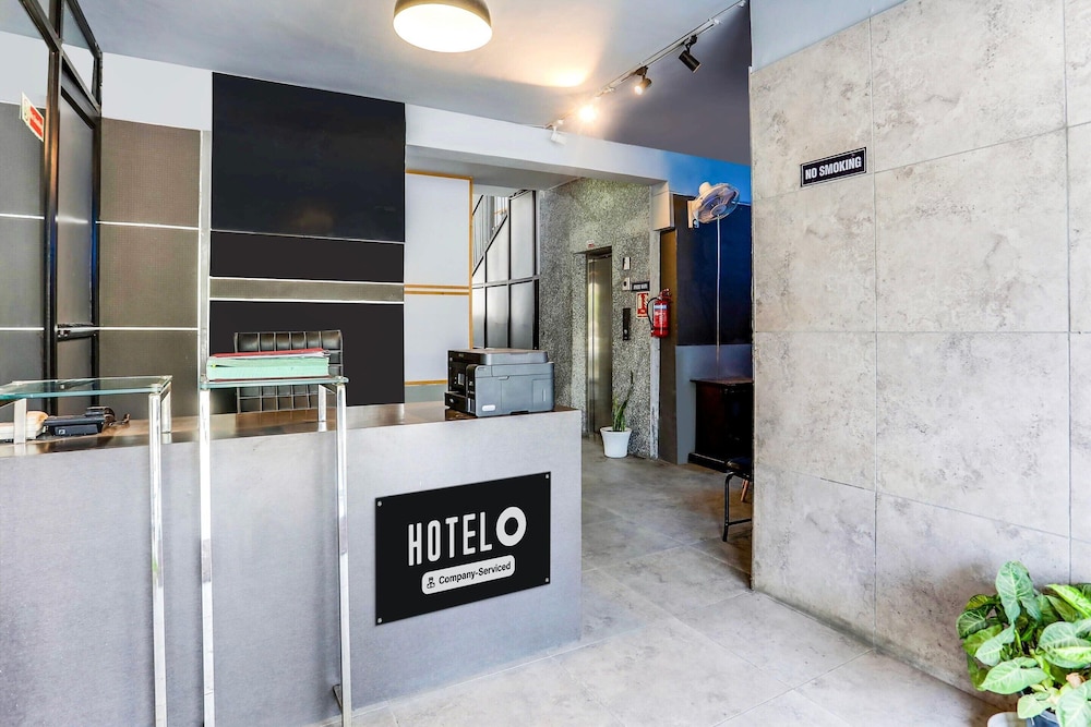 Stylish Stays Near Isbt Dehradun