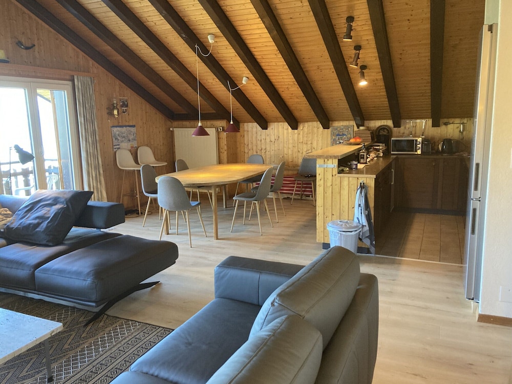 Peaceful Apartment With Amenities
