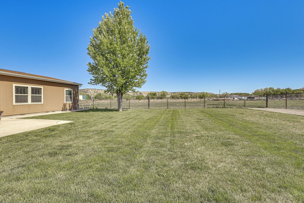 10 Mi to Aztec Ruins: Family Home w/ Large Yard!