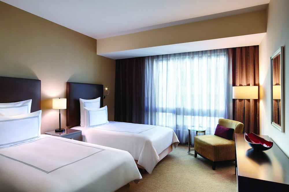 Swissotel Living Al Ghurair 4