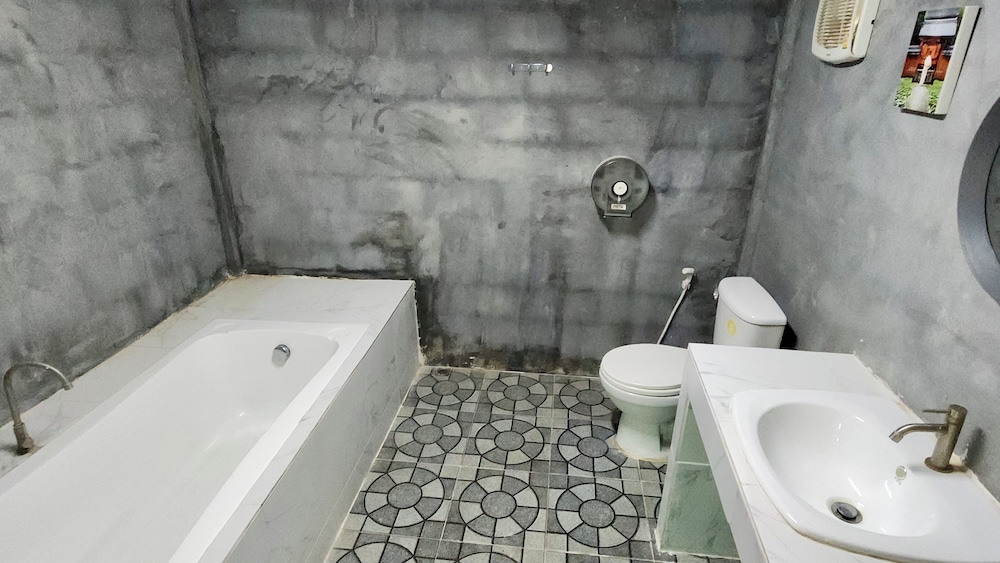 Photo 42