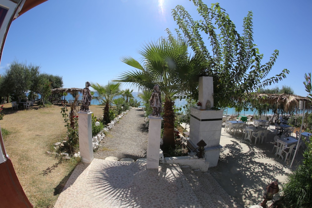Mavi Cennet Camping Pansiyon