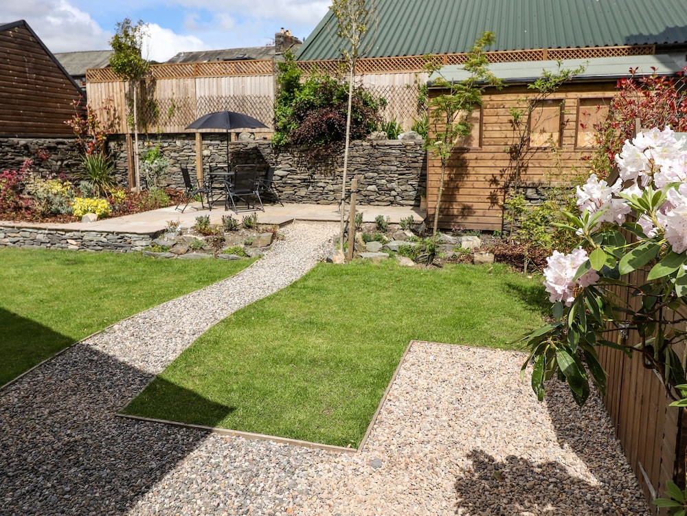 Lilac Cottage