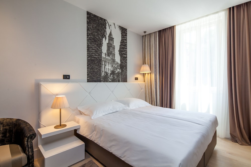 Cornaro Hotel 16