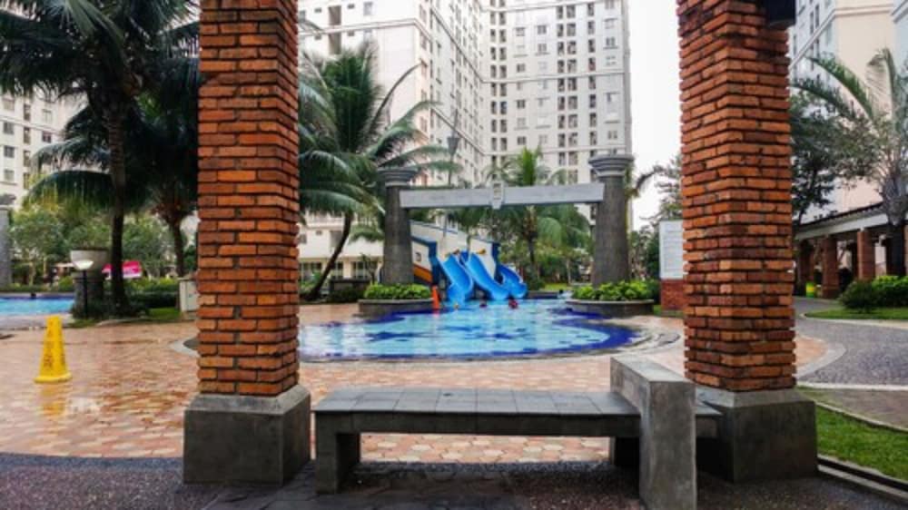 Futuristic Green Palace Kalibata City Apartment view 2