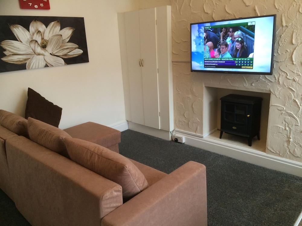 Photo 12