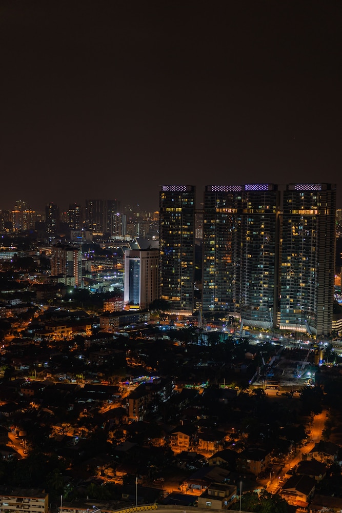 The Mews Jalan Yap Kwan Seng by Joanne