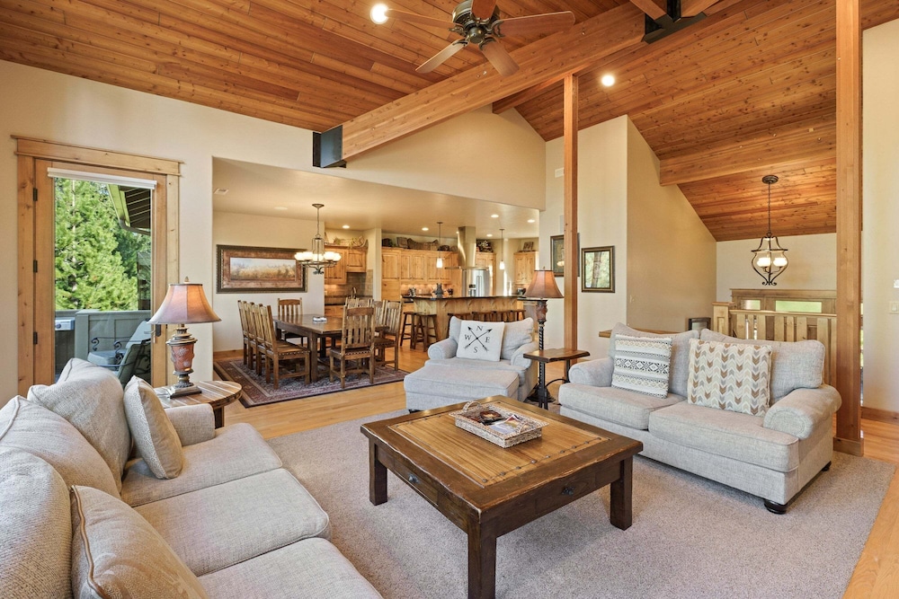 Wallowa 22 4 Bedroom Home