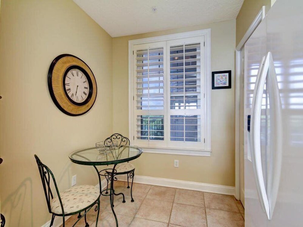22-ocean-place view 2