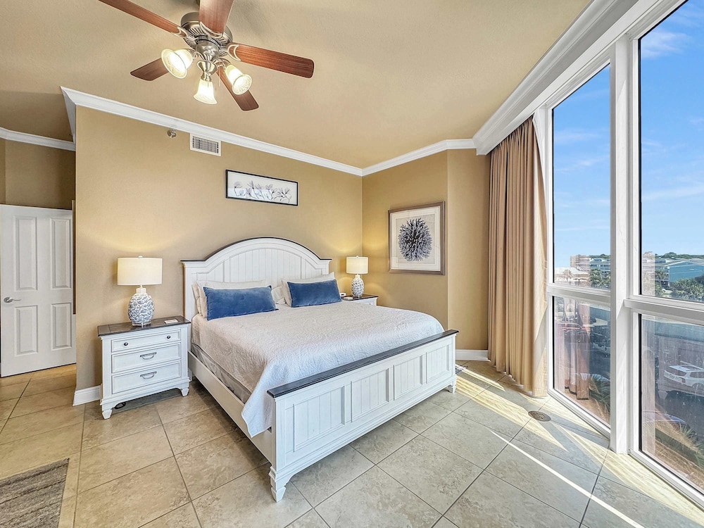 Oceanfront Luxe Pool + Beachfront Free Golf