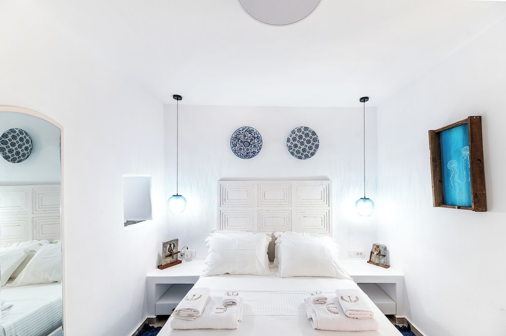 Ifigeneia Luxury Villas