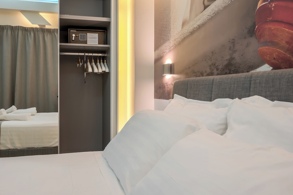 Chic Centre Suites Athens