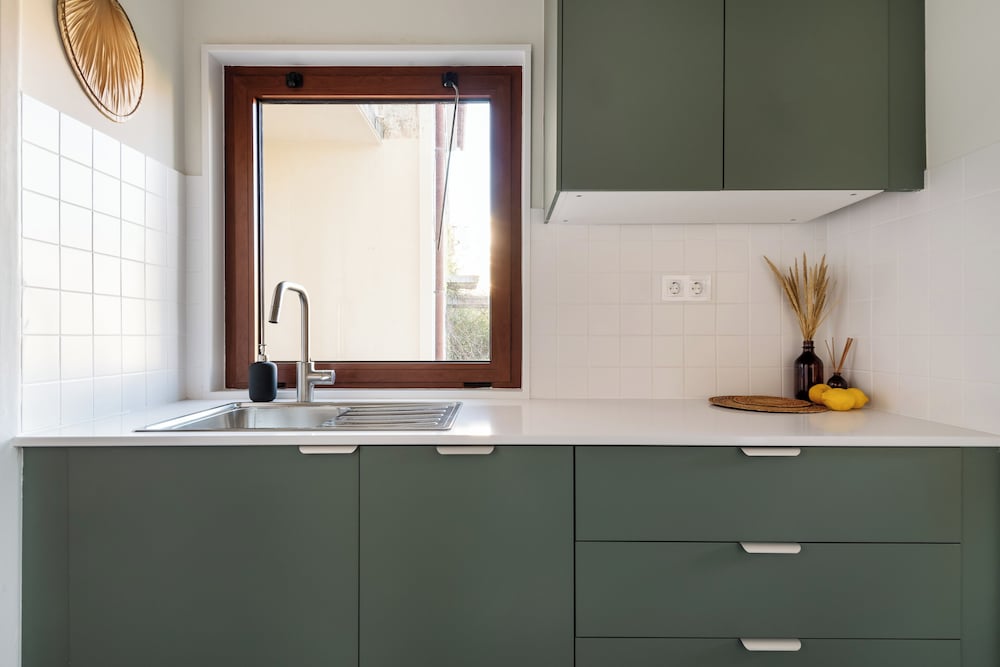 Breinr · Trendy and Spacious 3BR Family Home