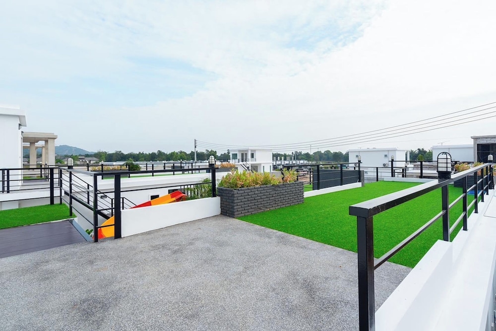 The Modern Pool Villa Hua Hin